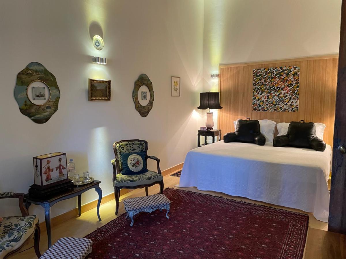 La Cour Carree Bed and Breakfast Rustrel Eksteriør billede